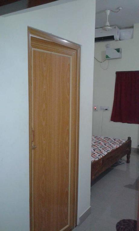 Sri Krishna Guest House & Reasturant Konark Exterior foto